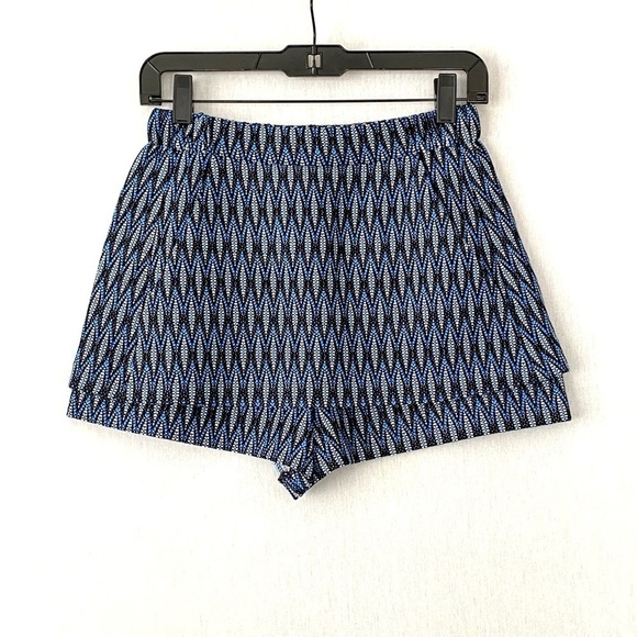 Maje Blue Loco Jacquard Sleeveless Top and Shorts 2 Pieces Set - Picture 7 of 16